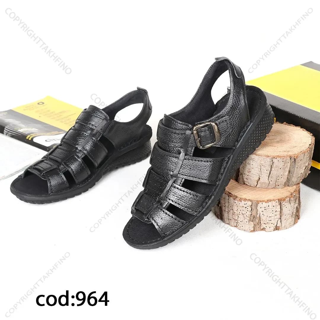صندل مردانه چرم طبیعی تمام مشکی سگک دار (کد  964 )